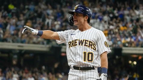 Frelick’s exceptional debut performance helps Brewers rally to beat Braves 4-3