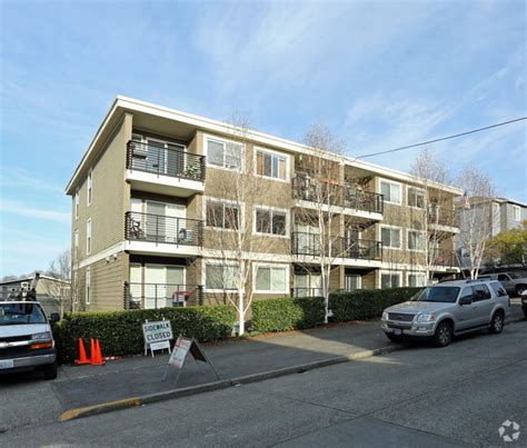 Fremont seattle apartment buildings. 4041 Roosevelt Way NE, Seattle, WA 98105. Videos. Virtual Tour. $2,015 - 3,385. 1-2 Beds. Specials. Dog & Cat Friendly Fitness Center Dishwasher Refrigerator Kitchen In Unit Washer & Dryer Clubhouse Range. (425) 406-4176. U Place Apartments. 