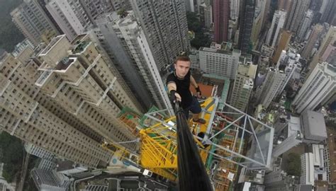 French daredevil who climbed towers around world believed to have fallen to his death in Hong Kong