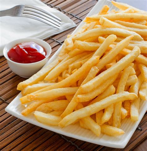French fries.. Sep 14, 2023 · You will use the same oil you used to oil blanch but start at a higher temperature. It is important to use a thermometer for this step, raising the oil to 350 degrees Fahrenheit (176 degrees Celsius). 13. Gently lower the fries into the oil, being careful not to overcrowd the pan/ pot. 14. 