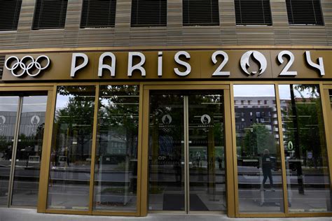 French investigators search the offices of Paris Olympic organizers in corruption probe
