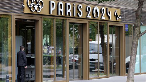 French investigators search the offices of Paris Olympic organizers in suspected corruption probe