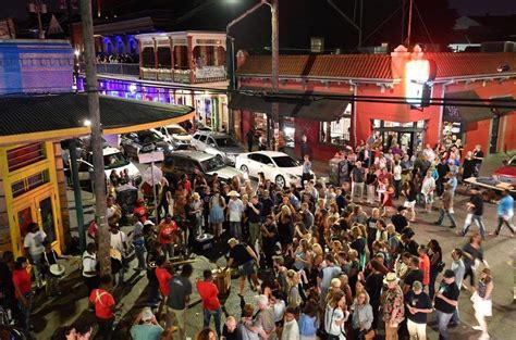 Frenchmen Street, a BlockbyBlock Guide