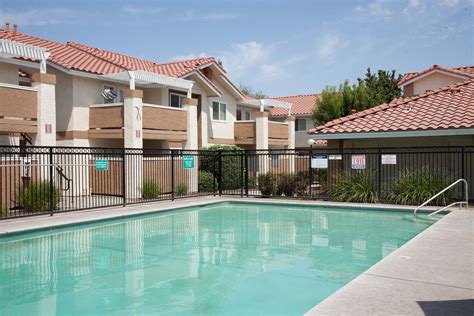Fresno rental. Cascades. $1,590 - $2,311 per month. 1-3 Beds. 9375 N Saybrook Dr, Fresno, CA 93720. At Cascades Apartments we have 1 and 2 bedroom floor plans and 2 bedroom town homes for rent. We are located in the heart of the Dominion Neighborhood in beautiful Fresno, CA. Each floor plan features an attached garage, and a wood burning fireplace. 