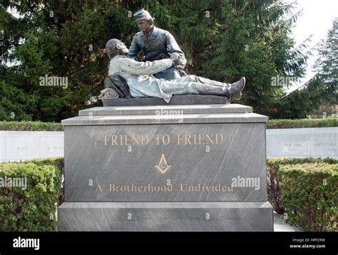 Friend to Friend Monument, Gettysburg, Pennsylvania