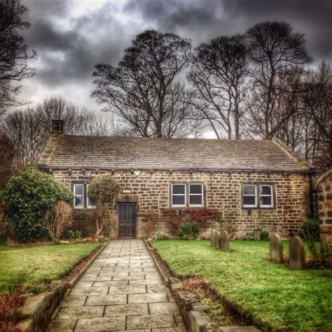 Friends Meeting House, Rawdon - Quakers