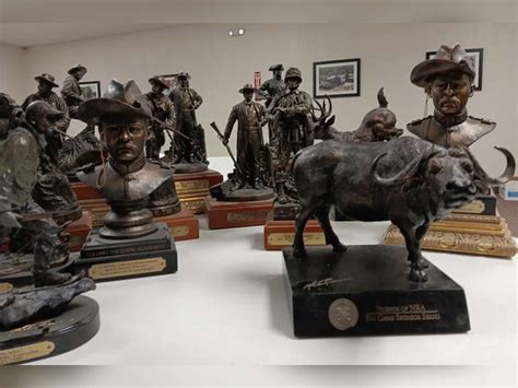 Friends of The NRA Statues - iCollector.com Online Auctions