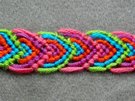 Friendship Bracelet Tutorial 14 Beginner Alternating Leaves Pattern