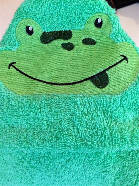 Frog Towel - Etsy Singapore