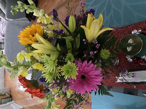 From you flowers review. Live agent. 1-800-Flowers.com. Read 3,878 Reviews. Delivers flowers and offers gourmet foods, gift baskets, plants and home goods. Sells flower arrangements for multiple occasions. Same-day ... 