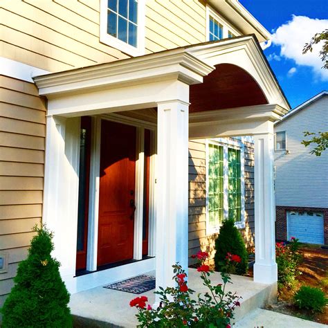 Front porch portico. A portico is a type of porch or covered walkway typically attached to a home’s front. They come in all shapes and sizes, from small and simple structures to large and ornate ones. No matter your size or … 