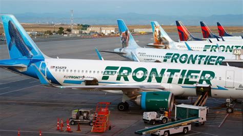 Frontier Airlines confirms gate agent 'incentive' for baggage fees after viral TikToks