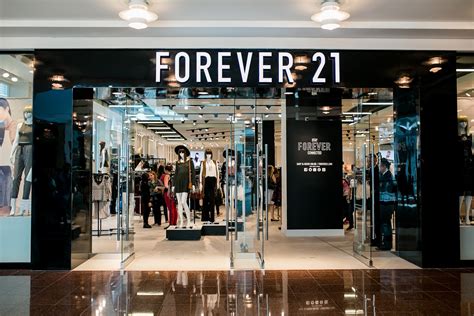 Celebrated by many style conscious and trend-savvy shoppers, Forever 21 has quickly become the source for the most current fashions at the greatest value. Forever 21 is growing quickly, featuring ....