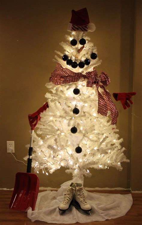 Frosty the snowman white Christmas tree Christmas tree, Frosty the