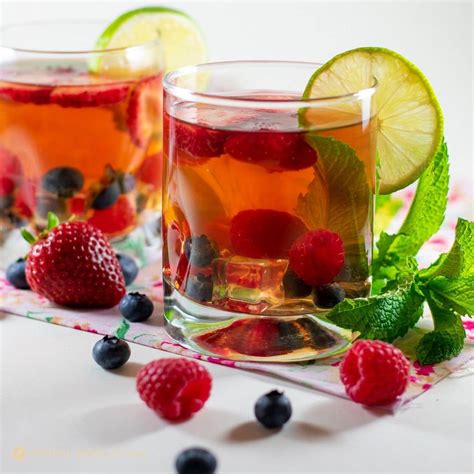 Fruit tea. Usually made by steeping in water at around 80 degrees Celcius/175 degrees Fahrenheit for 3 to 5 minutes, fruit teas are great when taking hot or cold, by adding ice and cold water for a hot summer day. Some popular fruit tea ingredients include dried berries, cinnamon, and hibiscus blossoms. At Tea Life, we also provide a range of fruit ... 