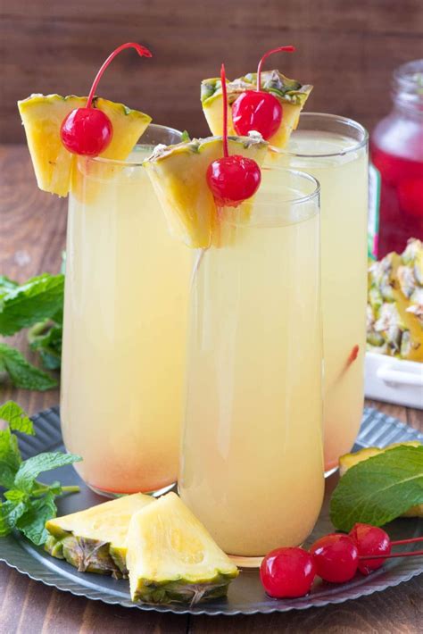 Fruity alcohol drinks. Whiskey Sour. Perhaps the most refreshing whiskey cocktail, this is an old reliable favorite. - 2 oz whiskey. - 1 oz lemon juice. - 1 tsp sugar. - 1 egg white (optional) Combine ingredients in a ... 