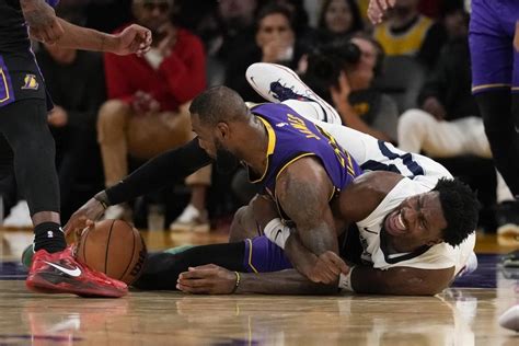 Frustrated LeBron sounds off on Lakers’ struggles after 10th loss in 13 games, 127-113 to Memphis