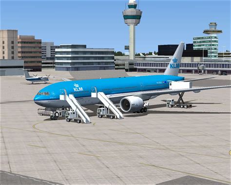 Fsx boeing 777 200.  *Flight SimulatorX with SP1 (SP2 recommended) or Acceleration.  ...