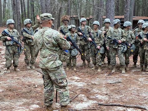 Ft jackson. Jun 13, 2016 · fort jackson, s.c. -- Since 1973, new recruits in what is now called Basic Combat Training at Fort Jackson, South Carolina have been challenging and conquering the 40-foot monster known as Victory ... 