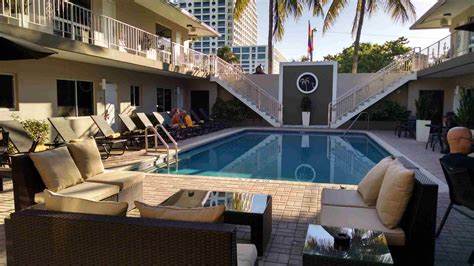 Ft lauderdale gay resorts. The dream starts out in the bedroom of my boyfriend (of three years). I just stopped by to give a kiss before The dream starts out in the bedroom of my boyfriend (of three years). ... 