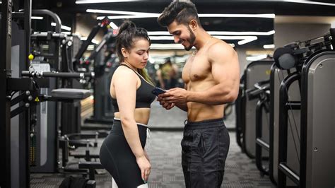 Fucking in gym porn