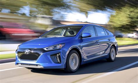 Fuel efficient car. This gas-electric hybrid sedan gets 52/53/52 mpg city/hwy/combined, making it one of the more fuel efficient cars on sale right now. 4. 2021 Corolla Hybrid Pros, Cons, and Specs. 