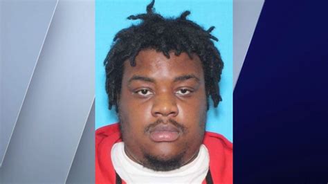 Fugitive sought in murder-for-hire plot after man shot, killed outside Chicago youth center