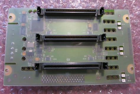 Fujitsu Primergy SX10 SCSI Backplane Board A3C40026575