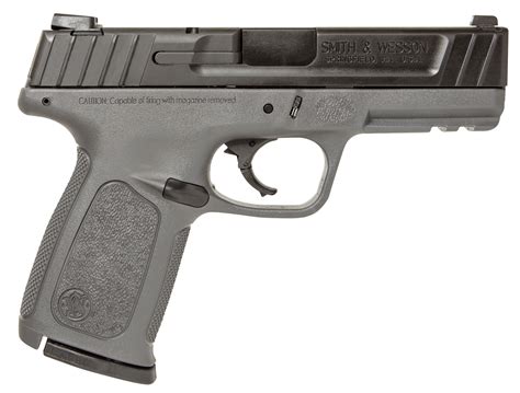 Design details. The SD VE is a striker fired semi-automatic pistol. This trigger system prevents the gun from discharging unless the trigger is fully depressed, even if the shooter drops the pistol. The SD's aggressive front- and back strap texturing and the textured finger locator help enhance the shooter's grip and reduce recoil. [2] [3]. 