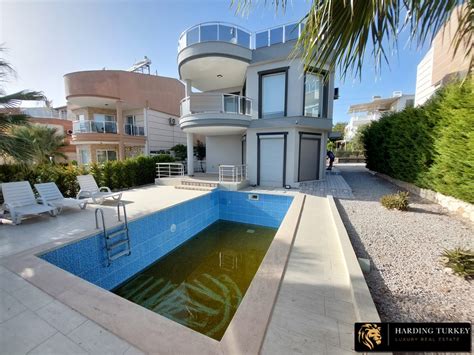 Fully Furnished 4 Bedroom Secluded Villa £1,500 İlan .