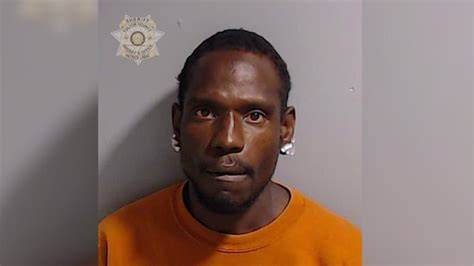 Fulton county arrests last 24 hours.  In Fulton County, both the Sheriff...