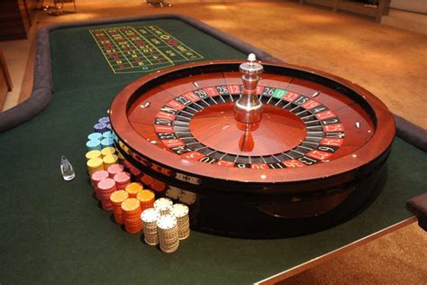 hire a roulette table