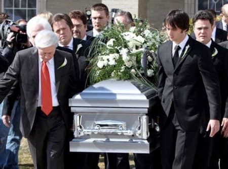 Funeral brian blosil. Some admirers are still perplexed by Marie Osmond and Brian Blosil's divorce after a decade and a half. From 1986 to 2007, the marriage appeared to be stable, raising seven children together. Fans have gained new insight into the romance and its terr. Speed News Portal 