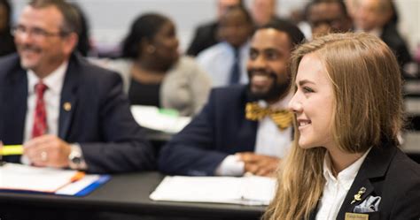 Funeral director degree programs.  Looking for colleges with a Funeral S...