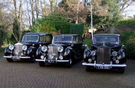 Funeral directors coxheath. .  <a href=https://volkswagen-gomel.by:443/hyp9cn/raqaul-darrin...