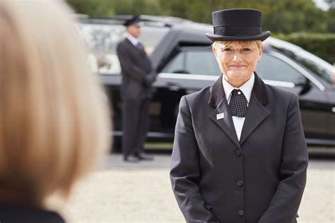 Funeral directors england. .  Every director is independently checked.  Inc...