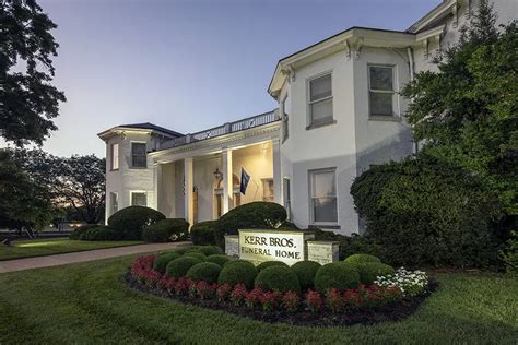 Funeral home in lexington kentucky. .  ...