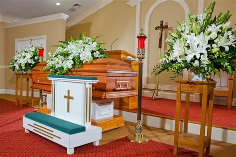 Funeral homes calhoun ga.  Offer condolences/tributes, send flowers or ...