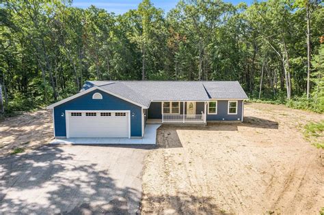 Funeral homes fremont mi.  301 Moved Permanently 301 Moved Permanently ngi...