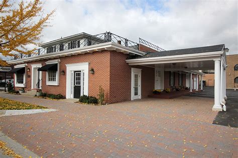 Funeral homes holland mi. .  ...