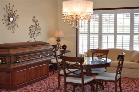 Funeral homes hurricane wv.  They offer an array of amenities including traditional Fu...