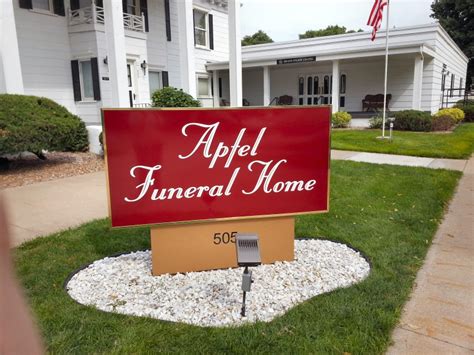 Funeral homes in hastings ne. Hastings, NE's premier choice: Apfel Funeral Home. Compassionate and personalized funeral services to honor lives. Reach out for assistance and planning. 