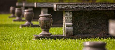 Funeral homes in vernon bc.  What&rsquo;s more, Pleasant Valley Funeral Home and Vernon Fune...
