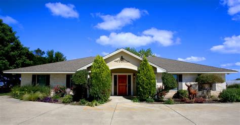 Funeral homes salado tx. .  ...