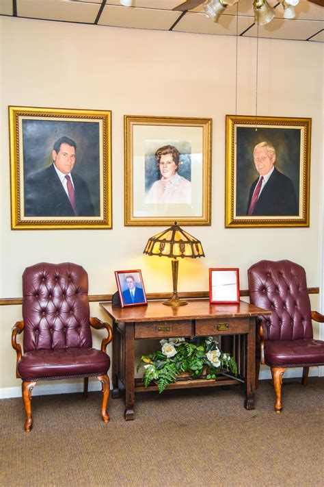 Holcombe Funeral Home provides funeral and cremation services to families of Union, South Carolina and the surrounding area. A licensed funeral director will assist you in making the proper funeral arrangements for your loved one. To inquire about a specific funeral service by Holcombe Funeral Home, contact the funeral director at 864-427-3665.. 