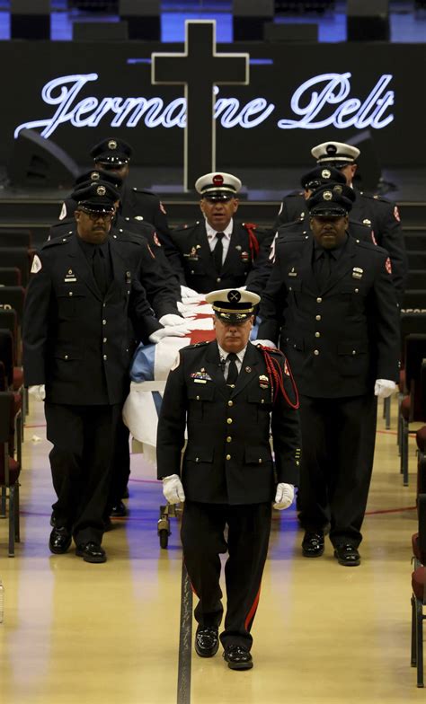 Funeral services held for Chicago firefighter Jermaine Pelt