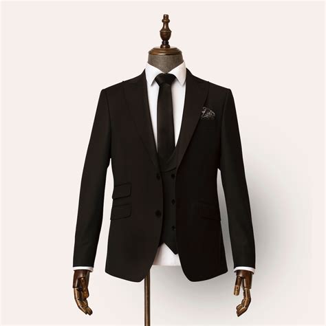 Funeral suits for men near me. .  <a href=https://pandawaresik.com/drty3xa/harrington-fa...