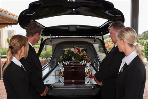Funerals geraldton wa.  Check Giudice & Barndon Funeral Directors & Monumental...