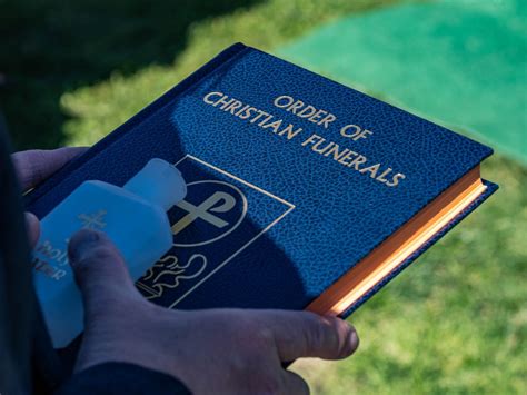 Funerals in sacramento today.  Here For You Welcome to our website.  Find ser...