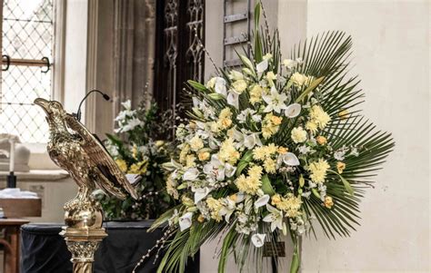 Funerals in st albans today.  Find service information, send flowers, a...